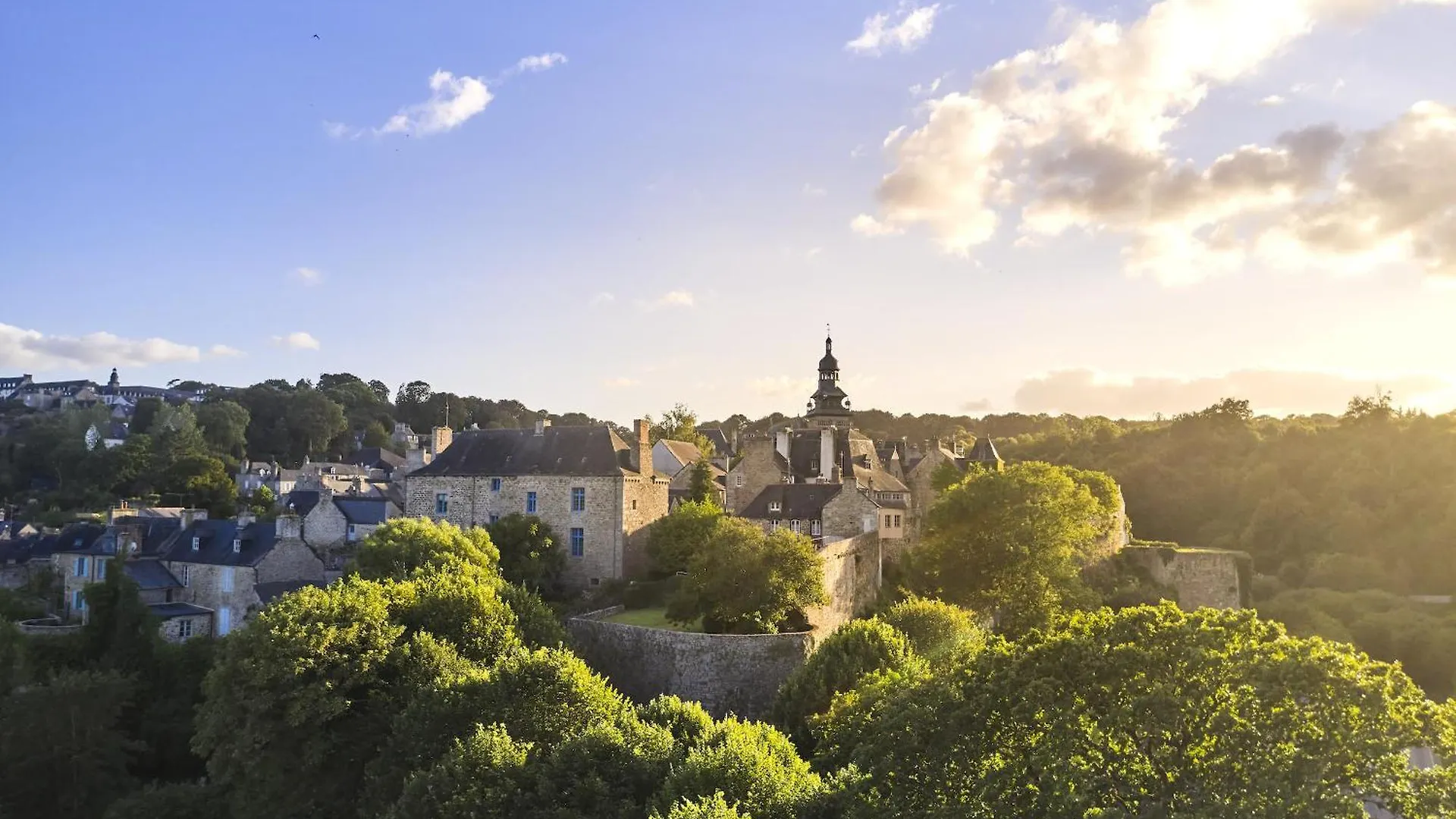 Vue Mer - 25M De La Plage, Appartement Pour 4 Erquy
