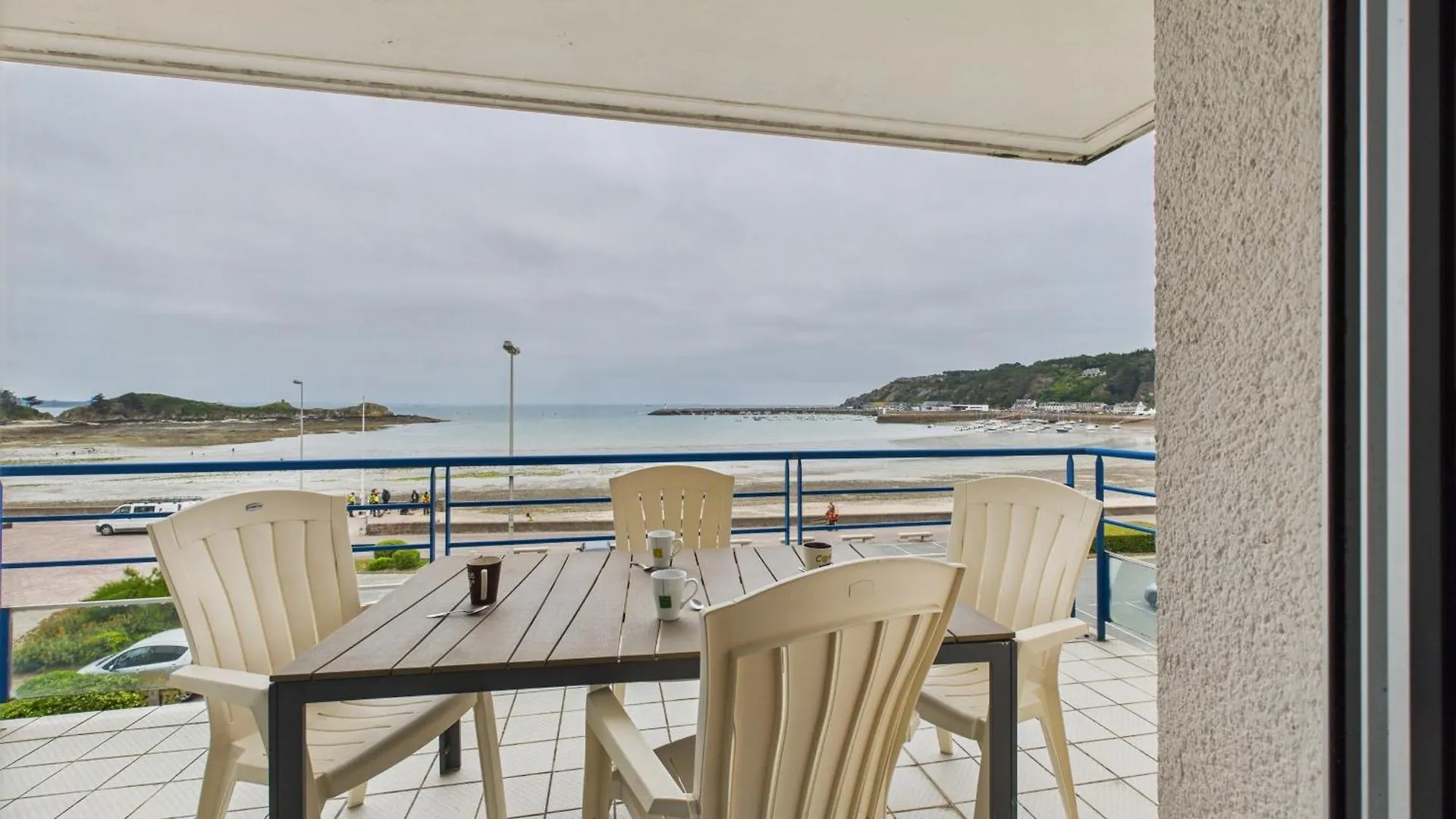 Vue Mer - 25M De La Plage, Appartement Pour 4 Erquy Lägenhet